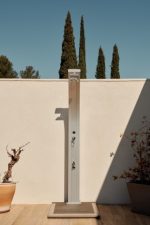 Buitendouche SOLAR metalic grijs 30 liter  ( excl. voetplaat )