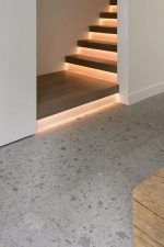 Wit gestippeld Zwembadrandsteen 60x30x2 cm Hongkong nr. 102 - Afbeelding 20